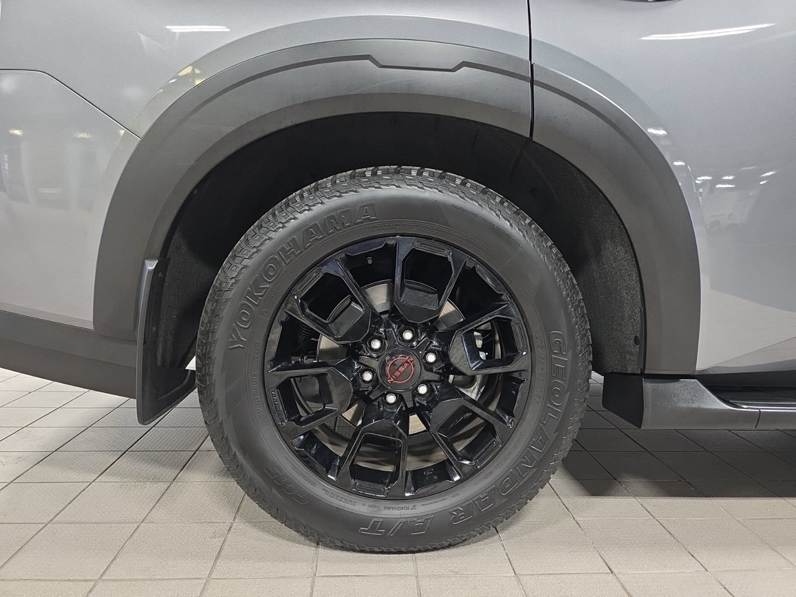 Certified 2025 Nissan Armada PRO-4X w/ Pro-4X Premium Package AWD/4WD image 14