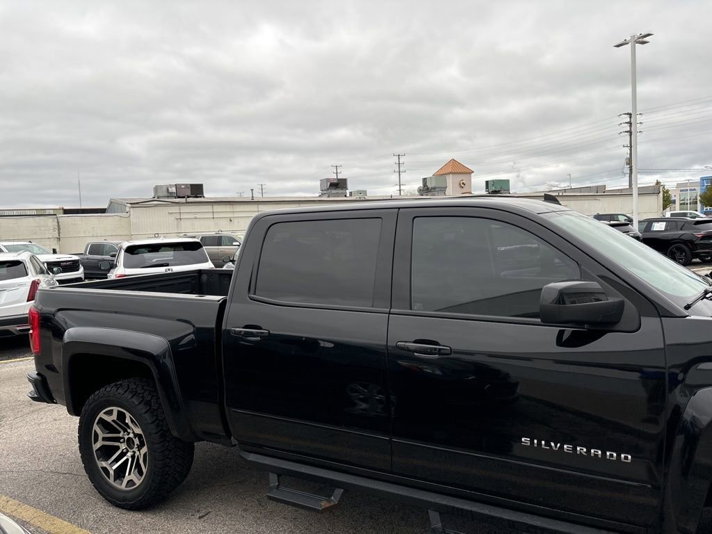 Used 2017 Chevrolet Silverado 1500 LTZ Z71 w/ LTZ Plus Package AWD/4WD image 5