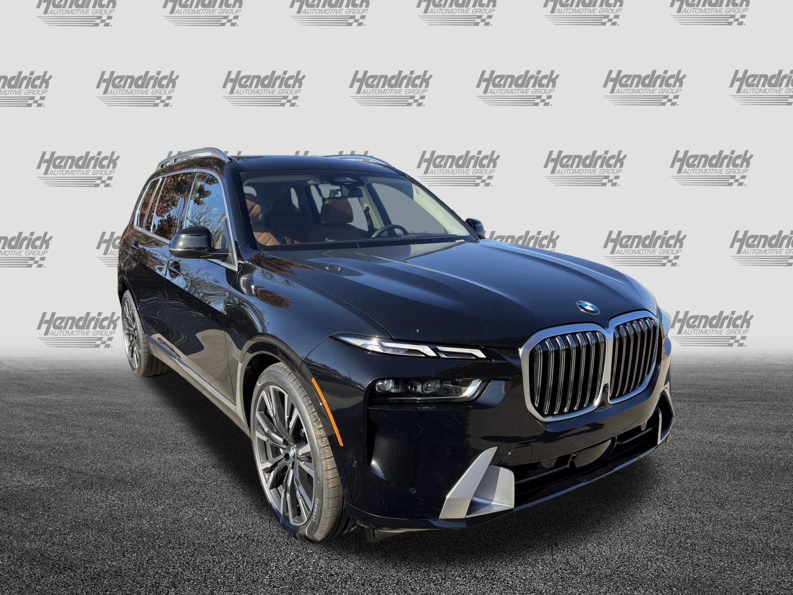 Used 2026 BMW X7 xDrive40i w/ Premium Package AWD/4WD image 2