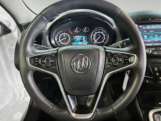 Used 2016 Buick Regal FWD image 13