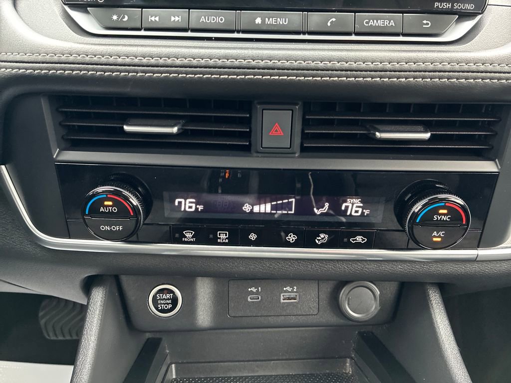 Used 2023 Nissan Rogue SV AWD/4WD image 26
