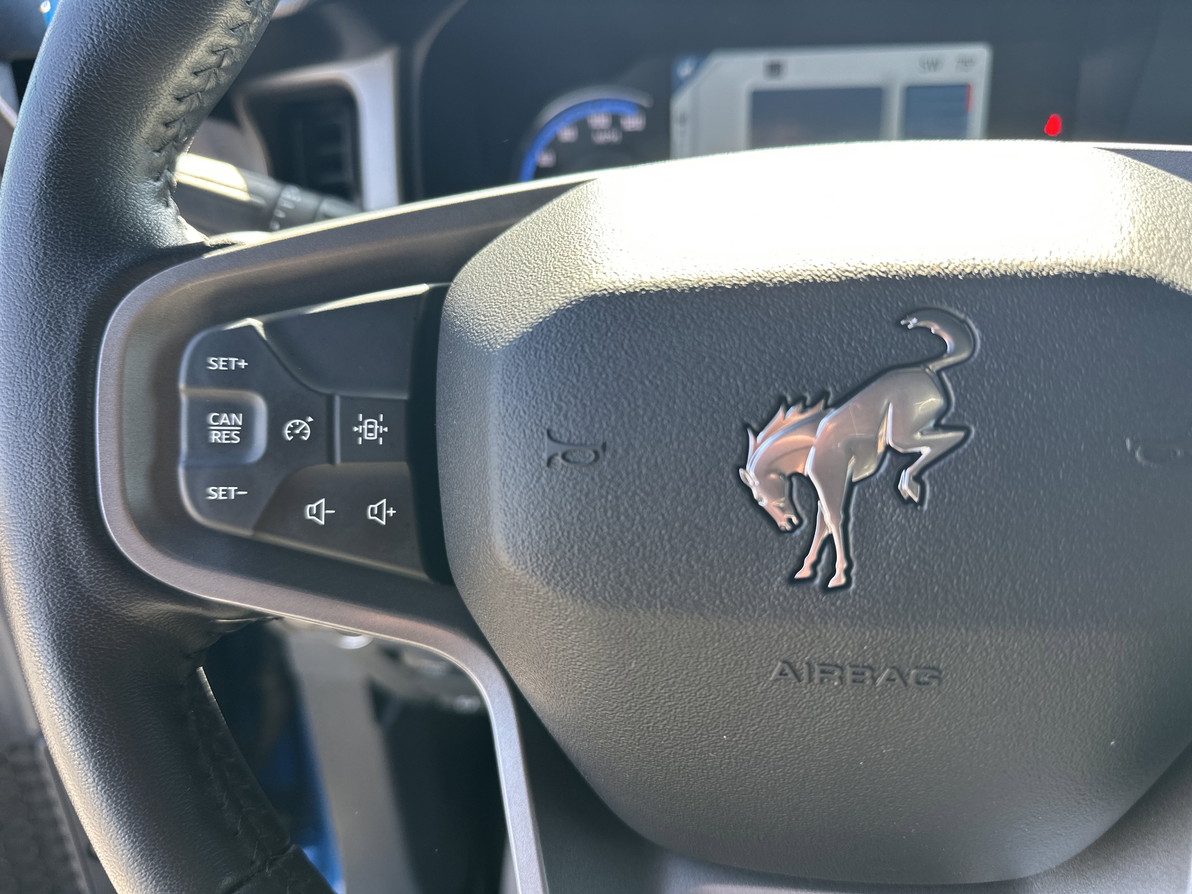 Used 2023 Ford Bronco Outer Banks w/ Sasquatch Package image 28