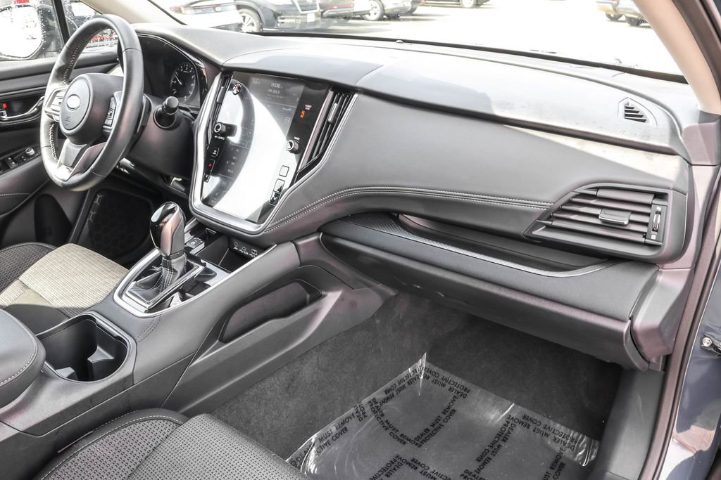 Used 2024 Subaru Outback Premium AWD/4WD image 39