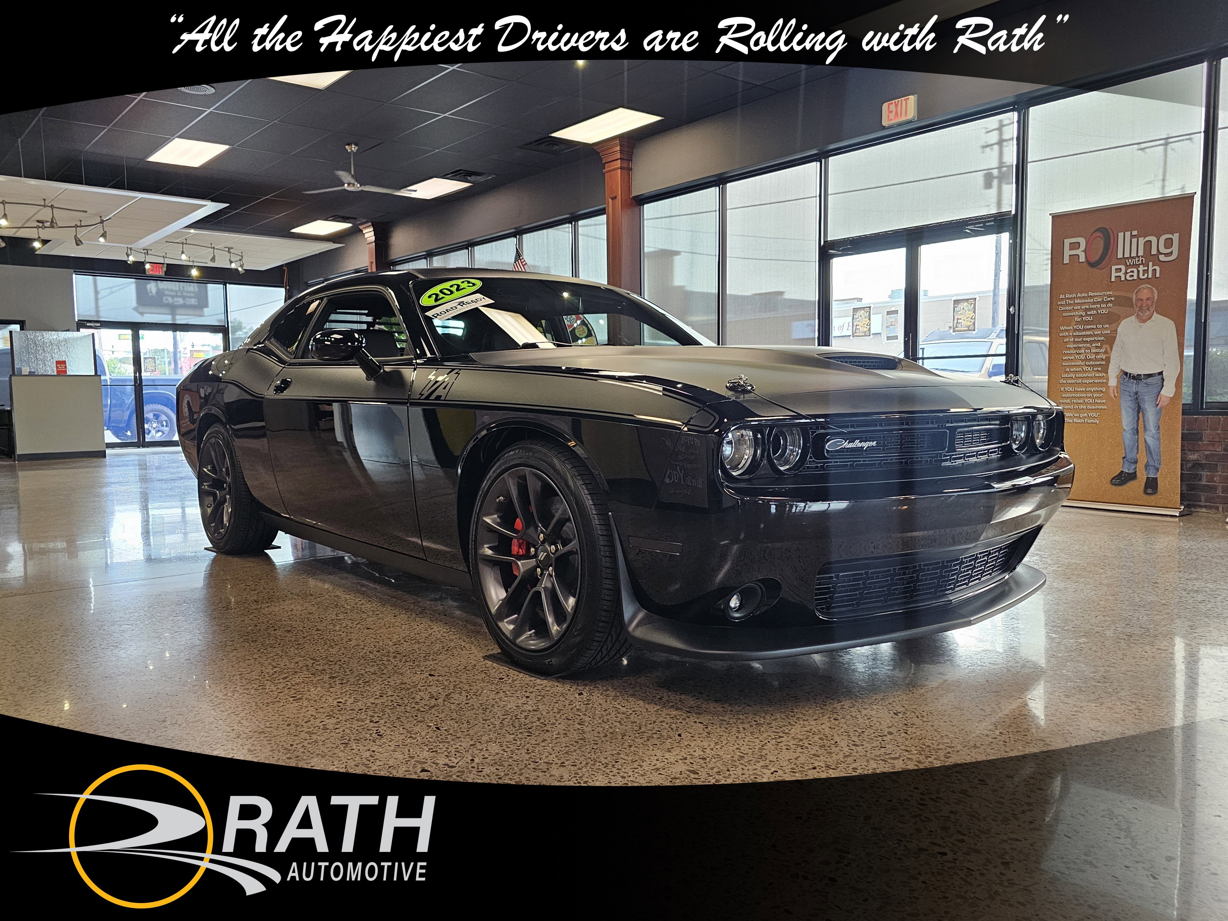 Used 2023 Dodge Challenger R/T w/ T/A Package image 1