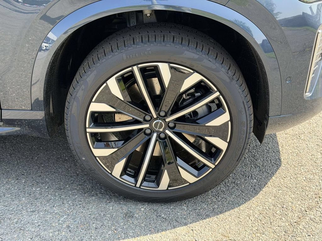 New 2026 Volvo XC90 T8 Ultra w/ Protection Package AWD/4WD image 24