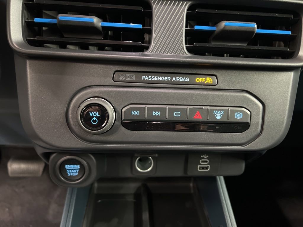 New 2026 Ford Maverick Lobo image 13