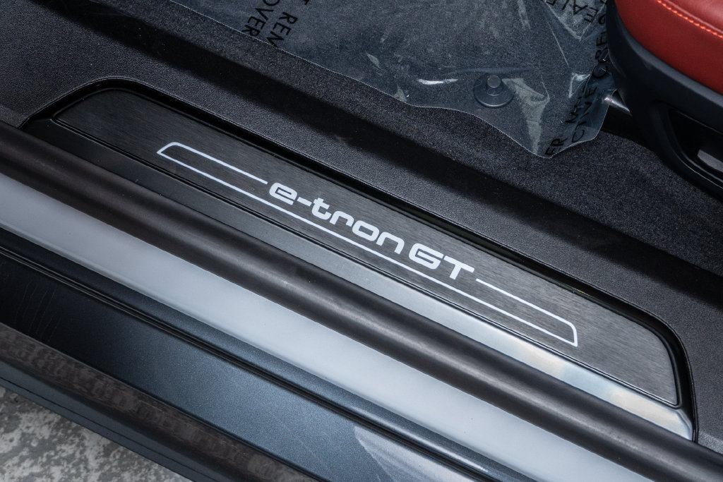 Used 2024 Audi e-tron GT Premium Plus w/ Executive Package AWD/4WD image 24