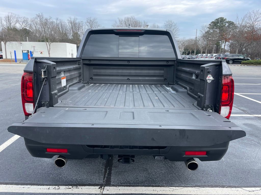 Certified 2025 Honda Ridgeline RTL image 43