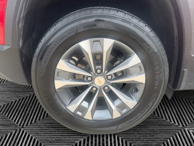 Used 2025 Chevrolet Equinox LT w/ Convenience Package II image 14