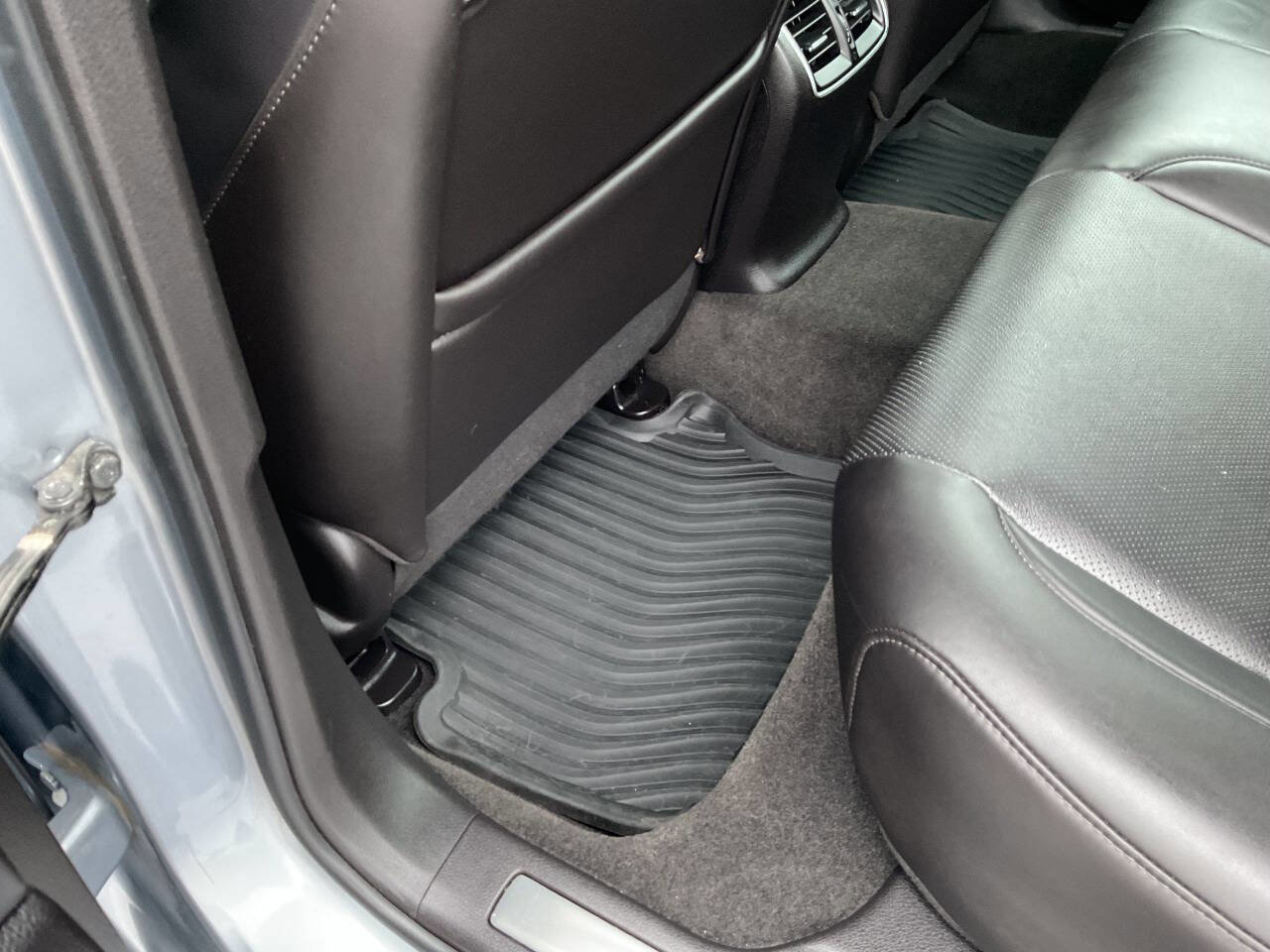 Used 2016 Acura TLX V6 SH-AWD w/ Technology Pkg image 35