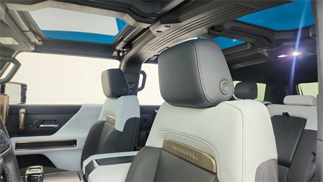 Used 2024 GMC Hummer EV 3X w/ Omega Edition image 32