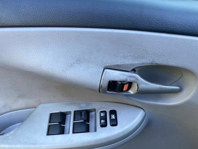 Used 2012 Toyota Corolla LE FWD image 14