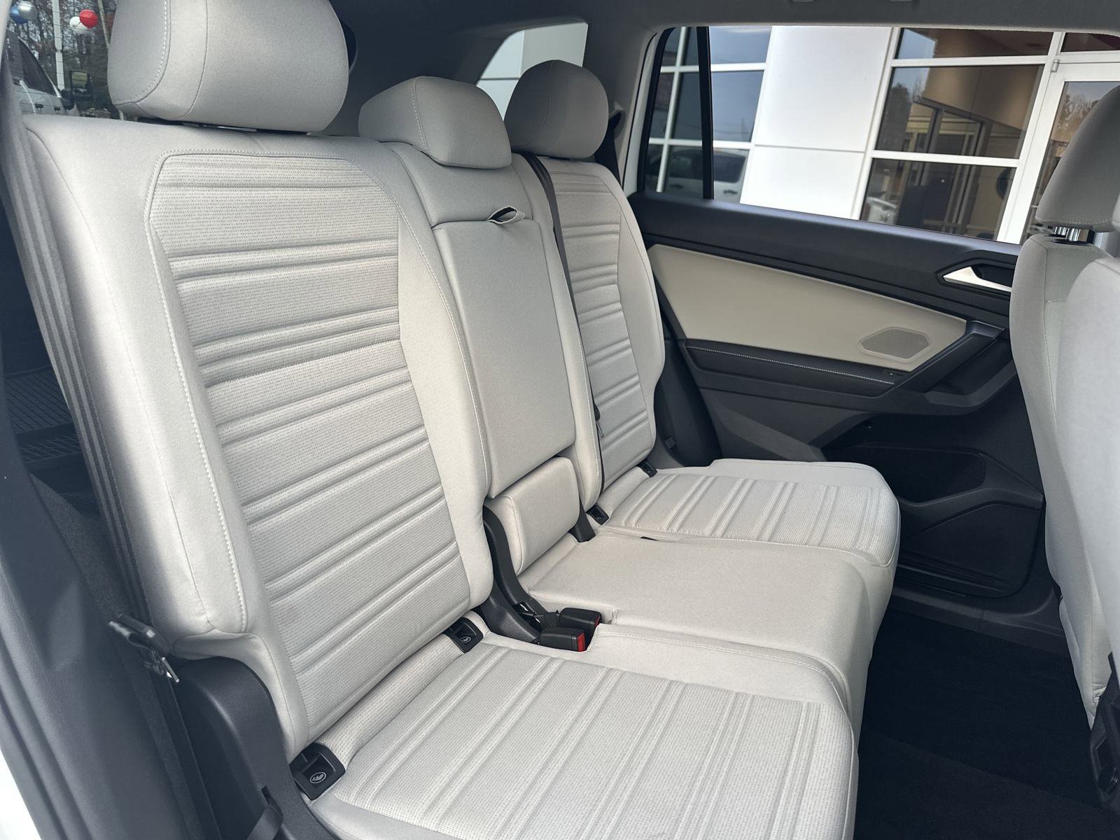 Used 2022 Volkswagen Tiguan S image 26