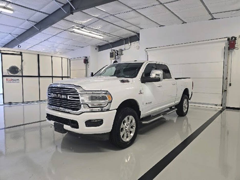 Used 2023 RAM 2500 Laramie AWD/4WD image 5