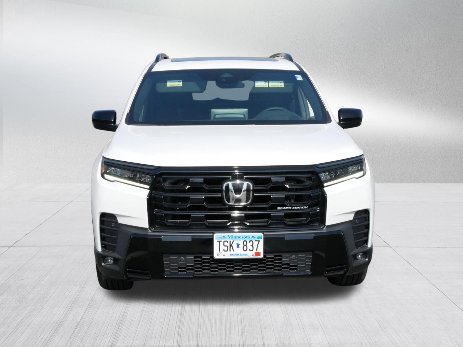 Certified 2026 Honda Pilot Black Edition video 2