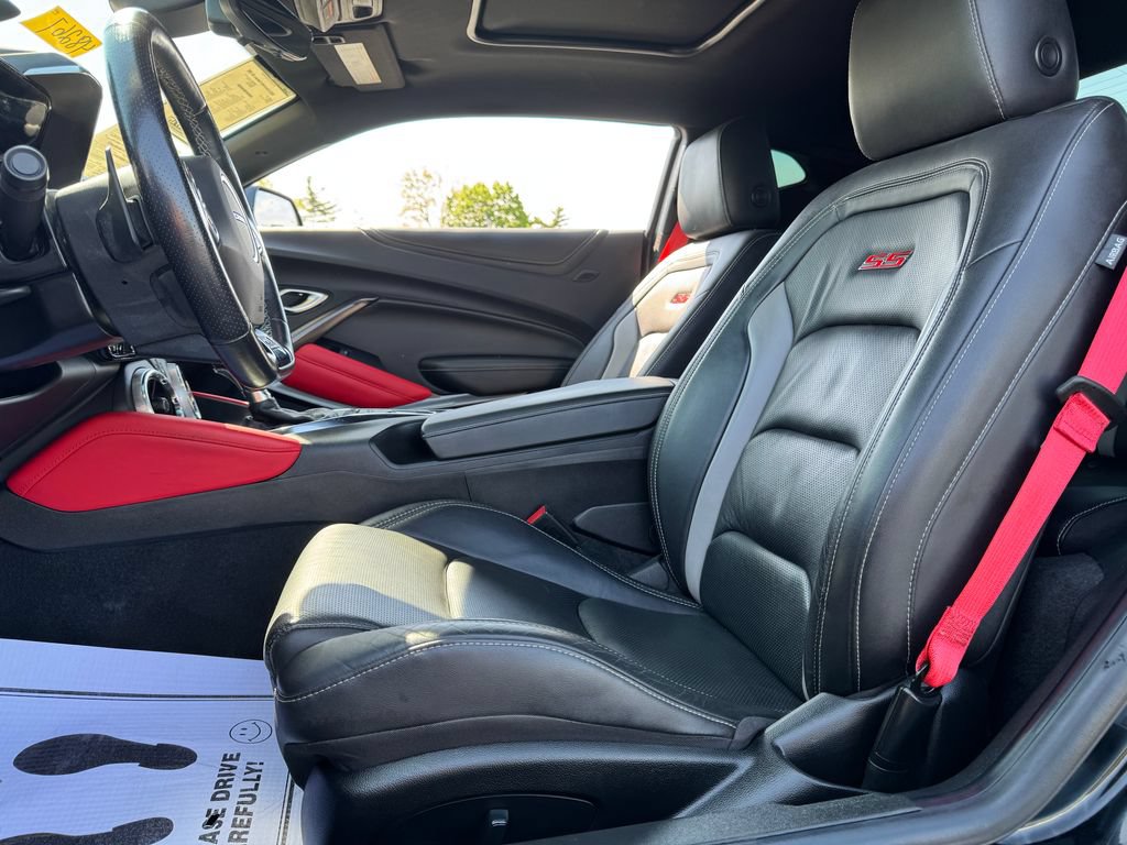 Used 2021 Chevrolet Camaro SS w/ Redline Edition RWD image 16