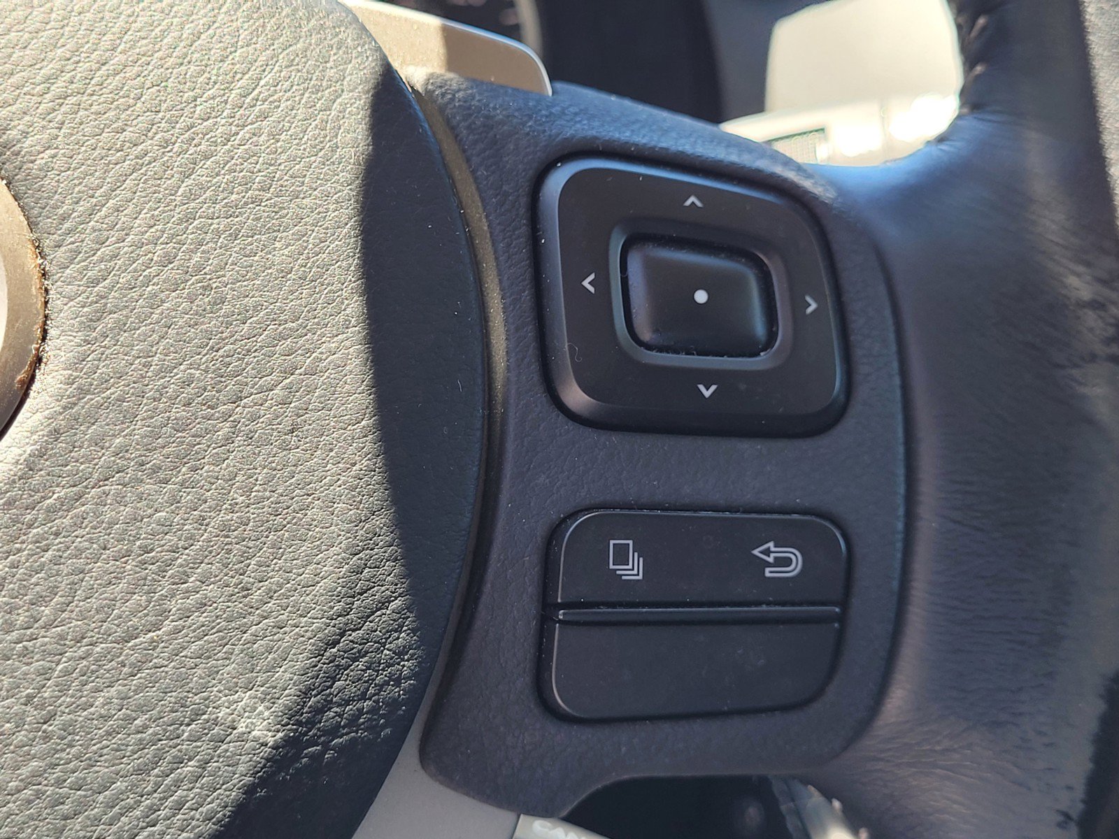 Used 2016 Lexus NX 200t AWD w/ Premium Package image 19