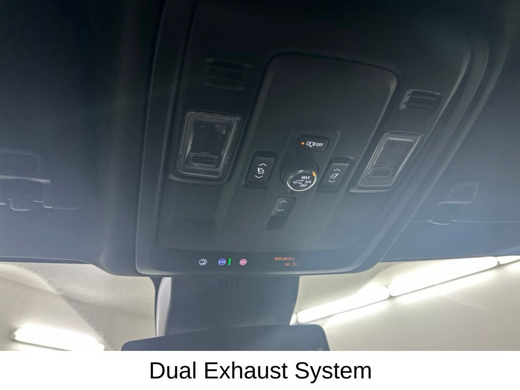 Used 2025 GMC Yukon XL Denali AWD/4WD image 53