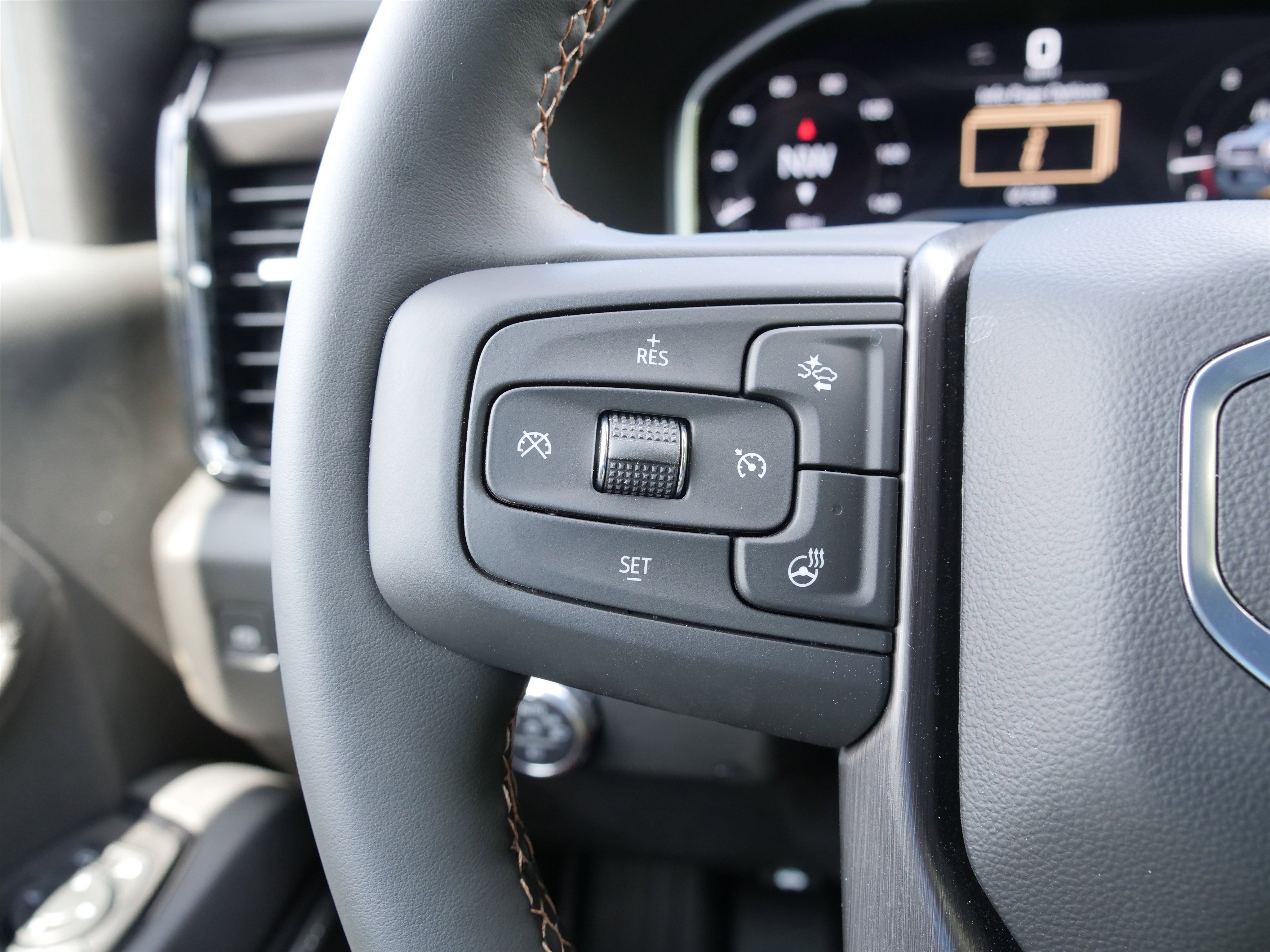 New 2025 GMC Sierra 2500 AT4 w/ AT4 Premium Plus Package image 19