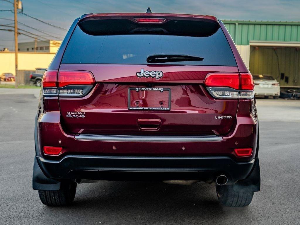 Used 2019 Jeep Grand Cherokee Limited AWD/4WD image 3