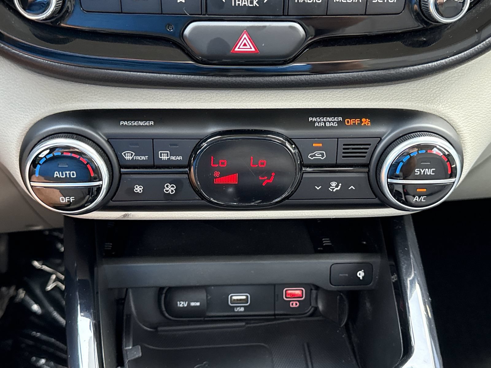 Used 2022 Kia Soul S FWD image 24