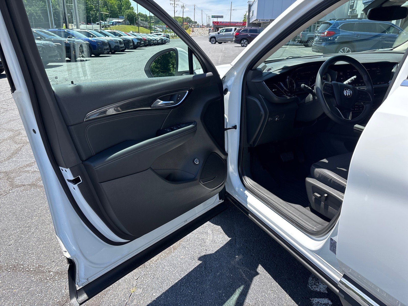 Certified 2022 Buick Envision Preferred FWD image 9