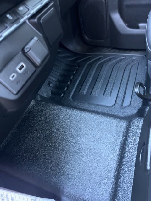 Used 2025 Chevrolet Silverado 1500 W/T w/ Trailering Package RWD image 11