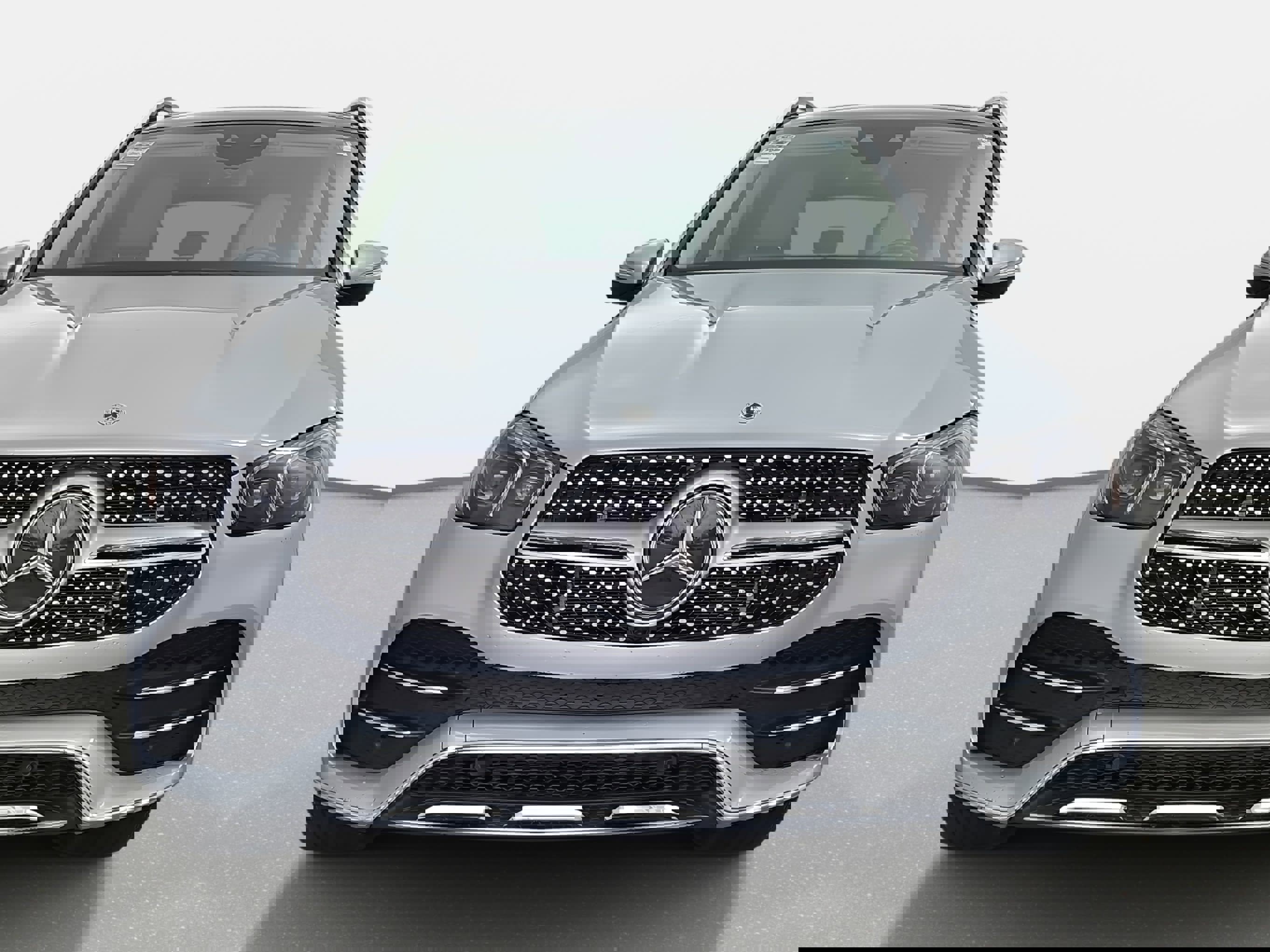 Used 2023 Mercedes-Benz GLE 450 4MATIC image 2