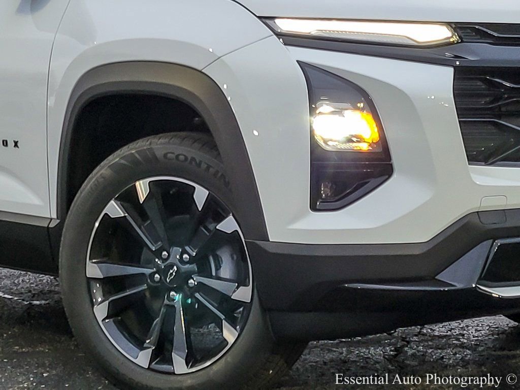 New 2026 Chevrolet Equinox RS w/ Safety and Technology Package image 3