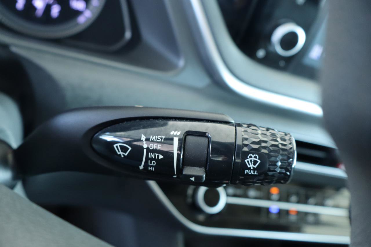 Used 2020 Hyundai Sonata SE FWD image 24