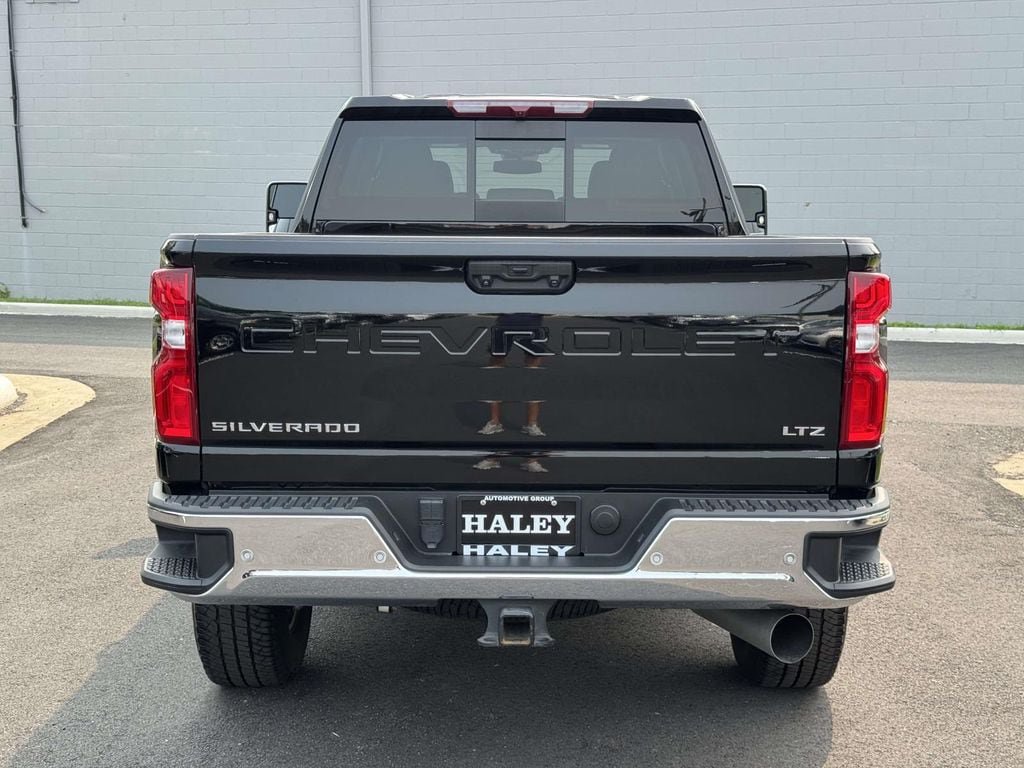 Used 2024 Chevrolet Silverado 2500 LTZ w/ LTZ Convenience Package AWD/4WD image 22