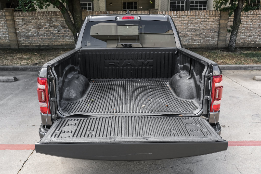 Used 2023 RAM 1500 Laramie AWD/4WD image 69