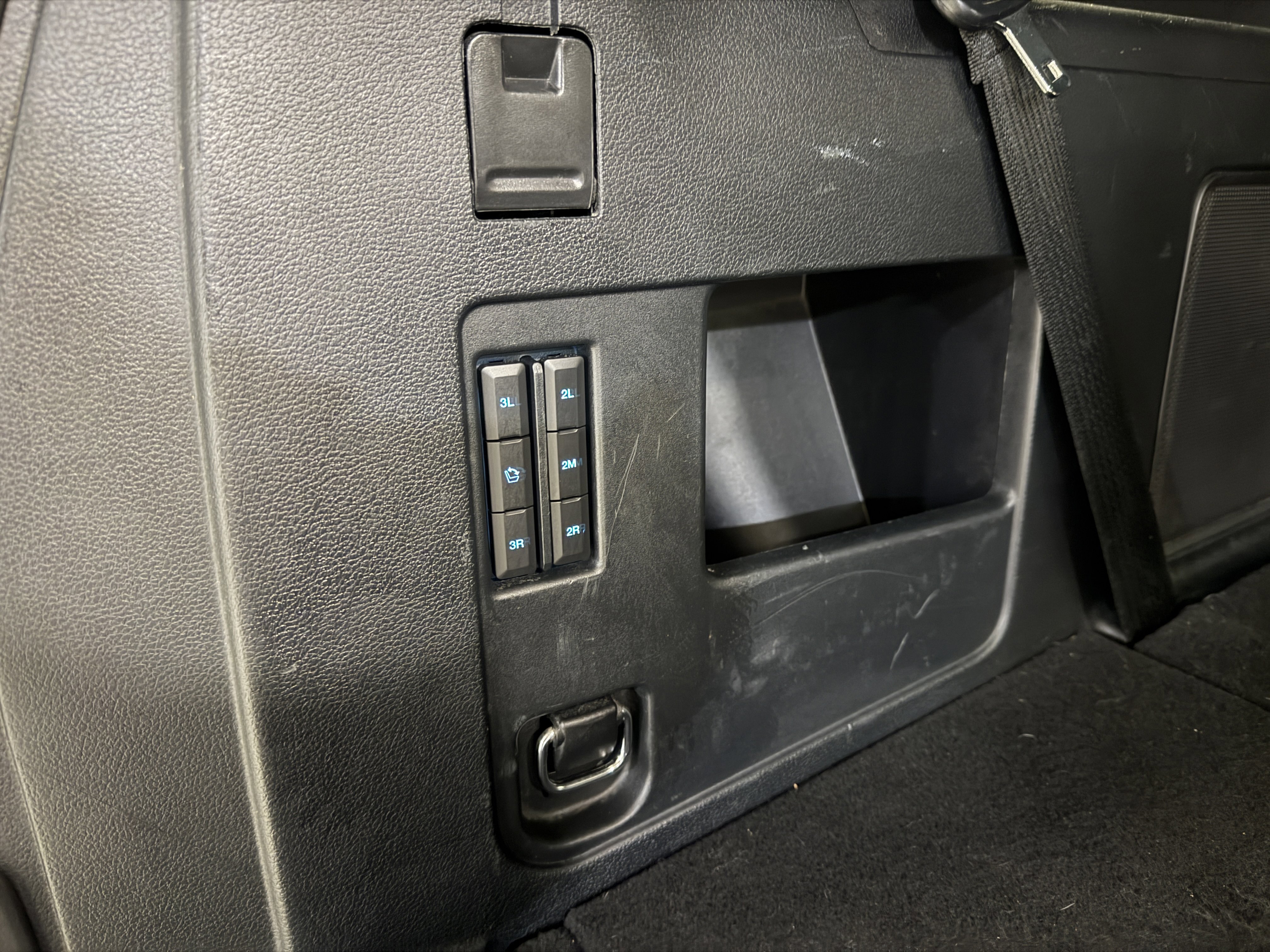 Used 2019 Ford Expedition Limited w/ Equipment Group 302A image 28