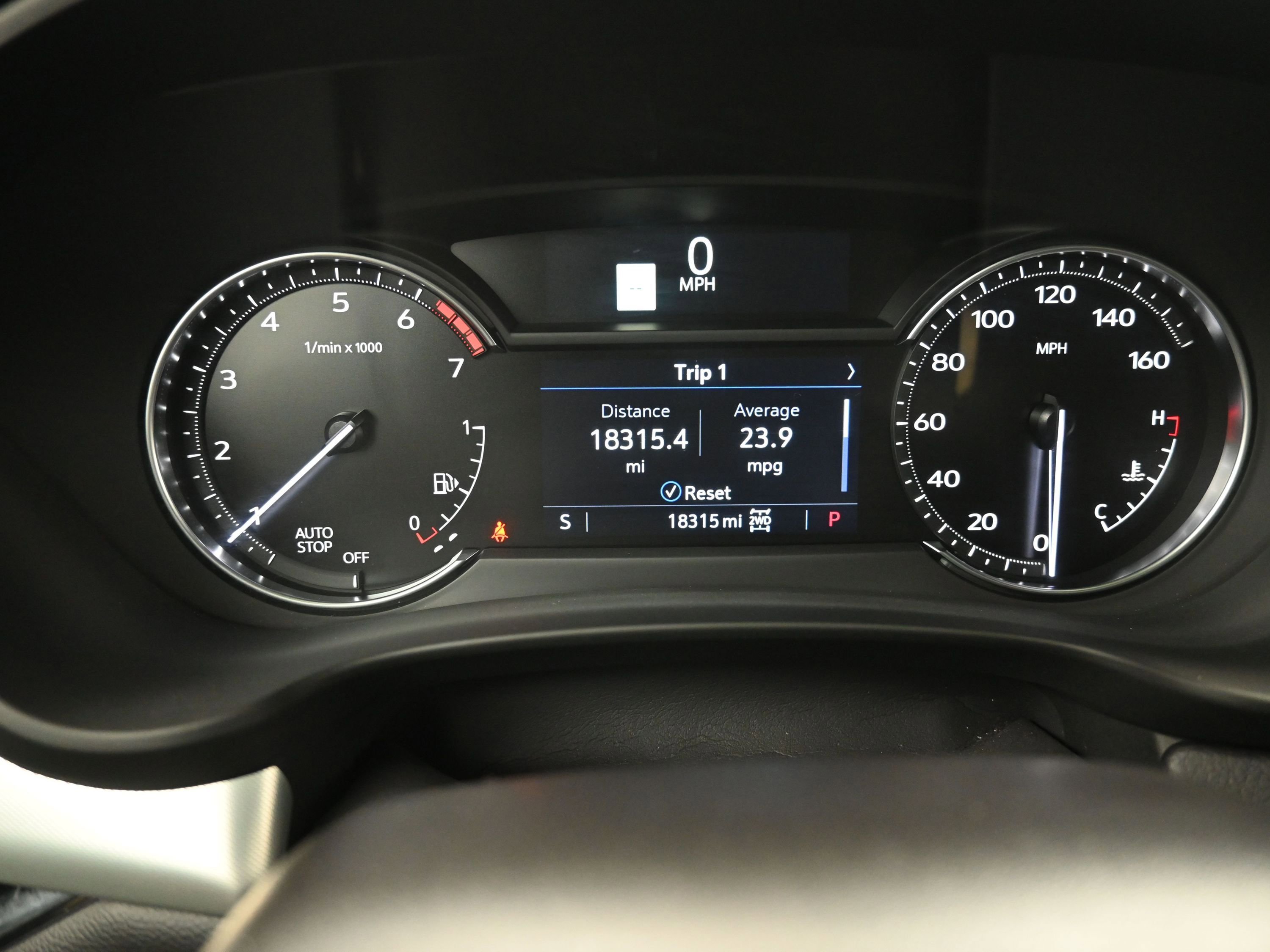 Used 2023 Cadillac XT4 Premium Luxury w/ Cold Weather Package image 20