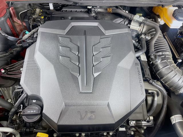 Used 2023 Kia Carnival LX image 30