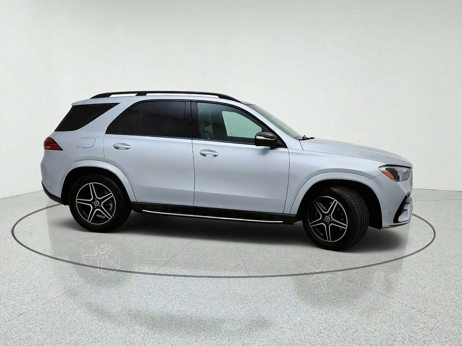 Certified 2026 Mercedes-Benz GLE 350 4MATIC image 6