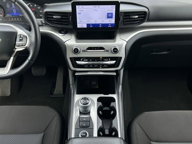 Certified 2022 Ford Explorer XLT image 14
