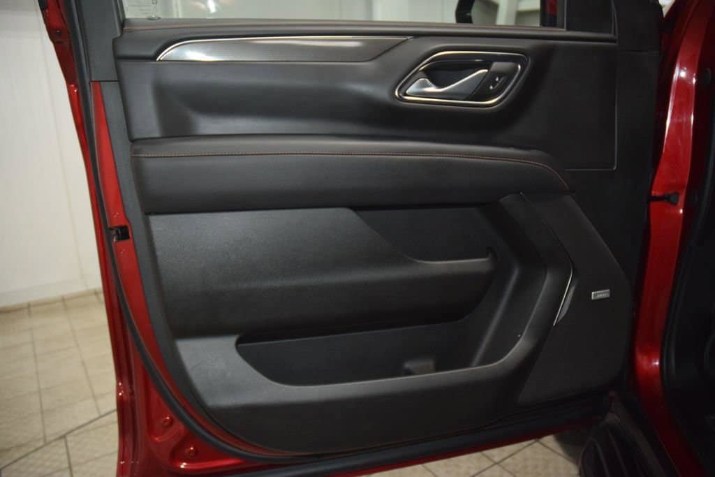 Used 2024 GMC Yukon AT4 AWD/4WD image 50