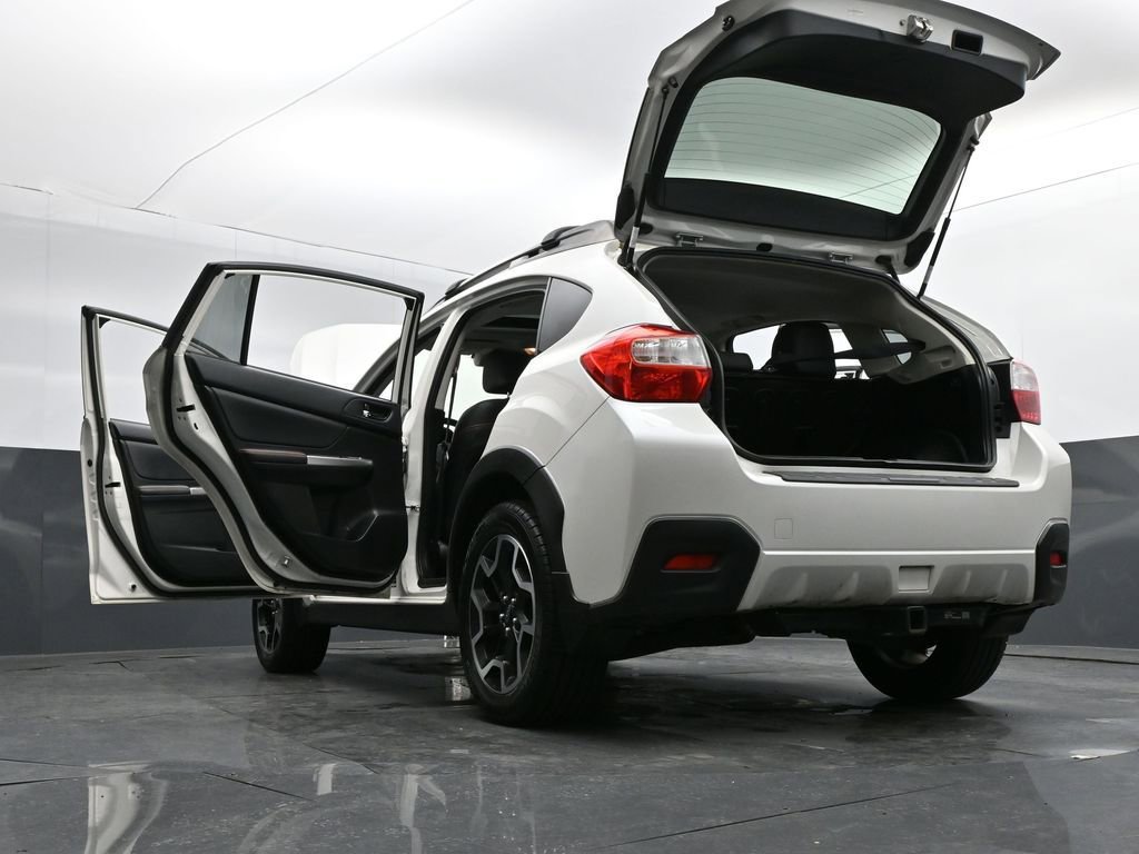 Used 2016 Subaru Crosstrek 2.0i Limited image 34