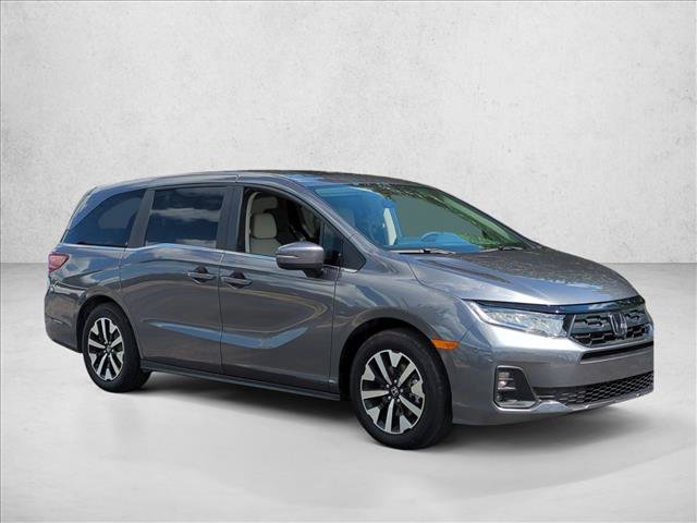 Certified 2026 Honda Odyssey EX-L image 3