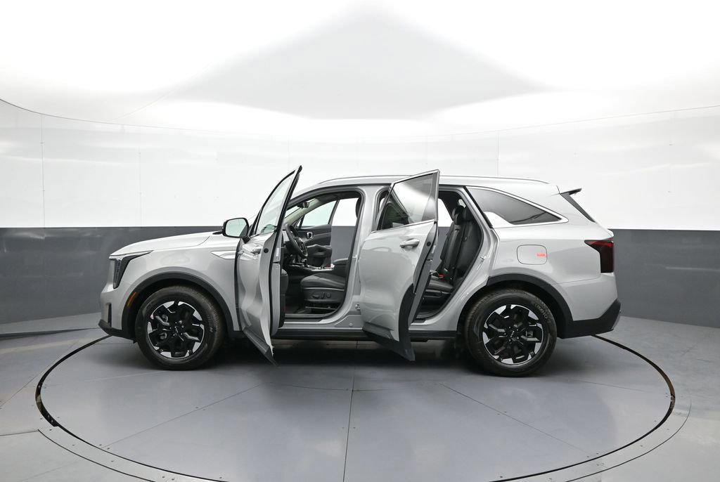 New 2026 Kia Sorento S FWD image 43