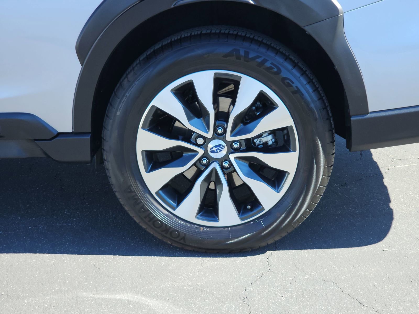 Certified 2023 Subaru Outback Limited image 35