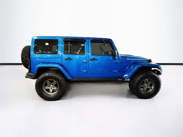Used 2015 Jeep Wrangler Unlimited Rubicon w/ Connectivity Group image 4