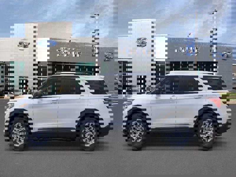 New 2026 Ford Explorer Active image 3