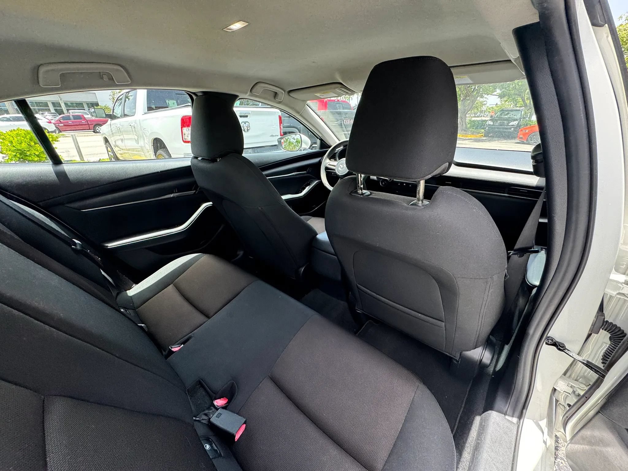 Used 2021 MAZDA MAZDA3 s FWD image 19
