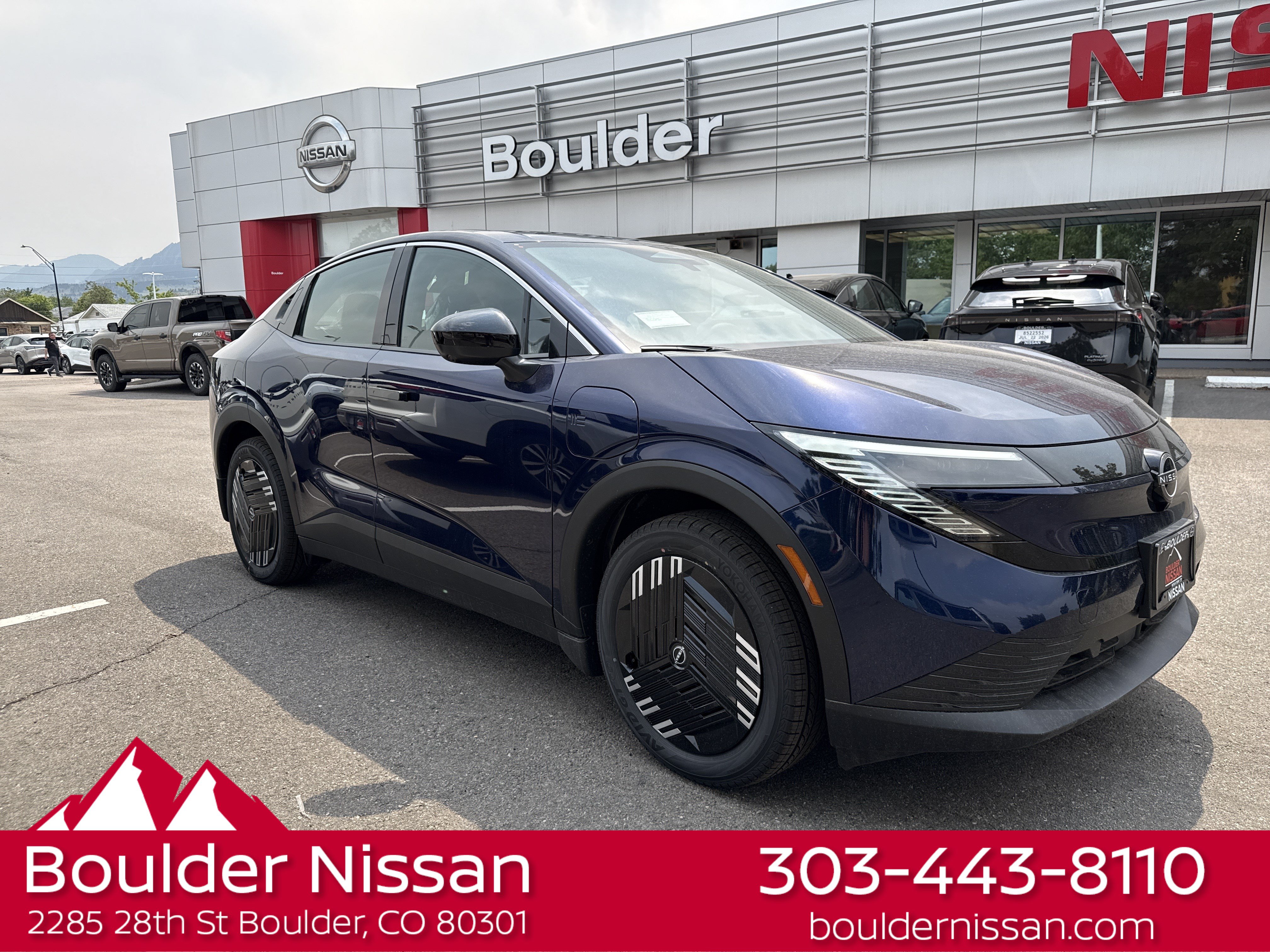 New 2026 Nissan Leaf w/ Floor Mat Package (S+)