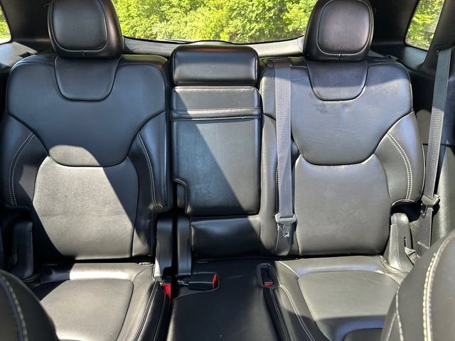 Used 2018 Jeep Cherokee Limited w/ High Altitude Package AWD/4WD image 35