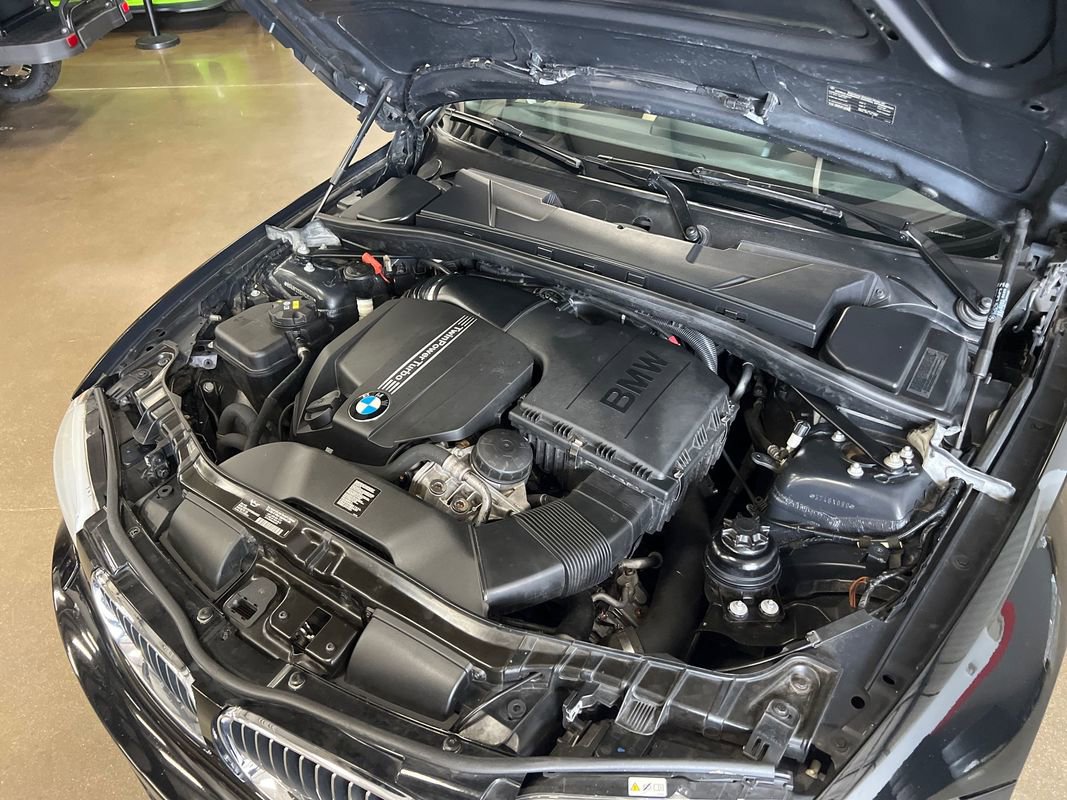 Used 2013 BMW 135i Convertible image 71