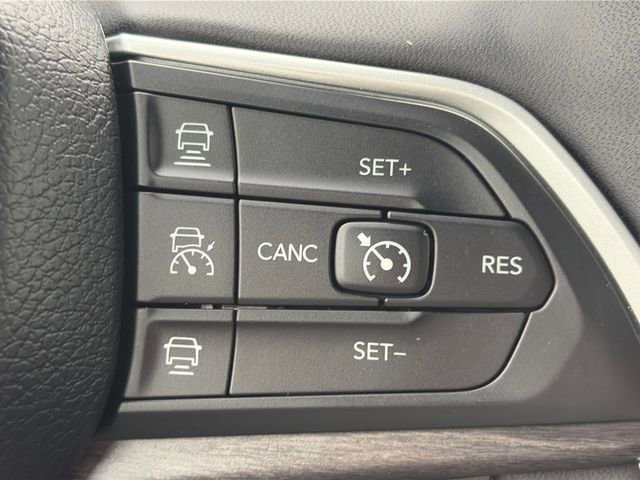 Used 2022 Jeep Grand Cherokee Limited 4xe w/ Luxury Tech Group II AWD/4WD image 47