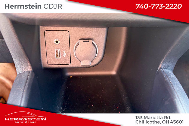 Used 2023 Nissan Kicks S FWD image 8